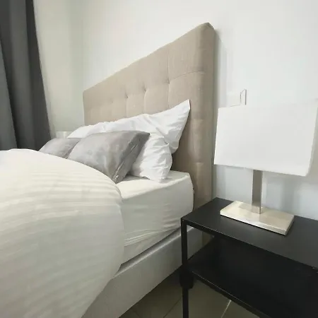 Shineappart Centre Apartment *